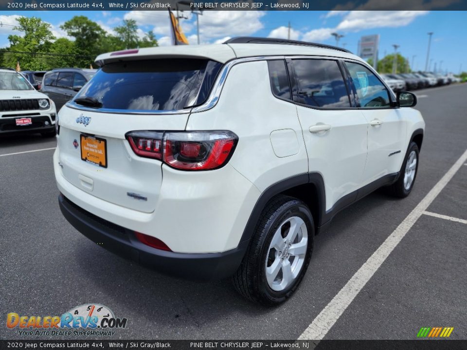 2020 Jeep Compass Latitude 4x4 White / Ski Gray/Black Photo #19