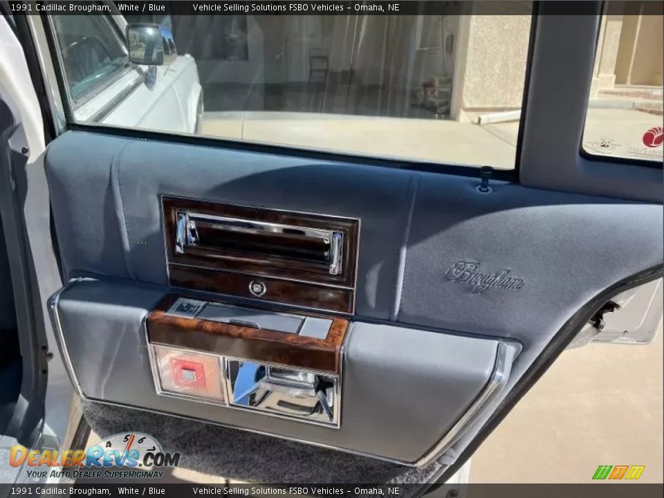 Door Panel of 1991 Cadillac Brougham  Photo #12