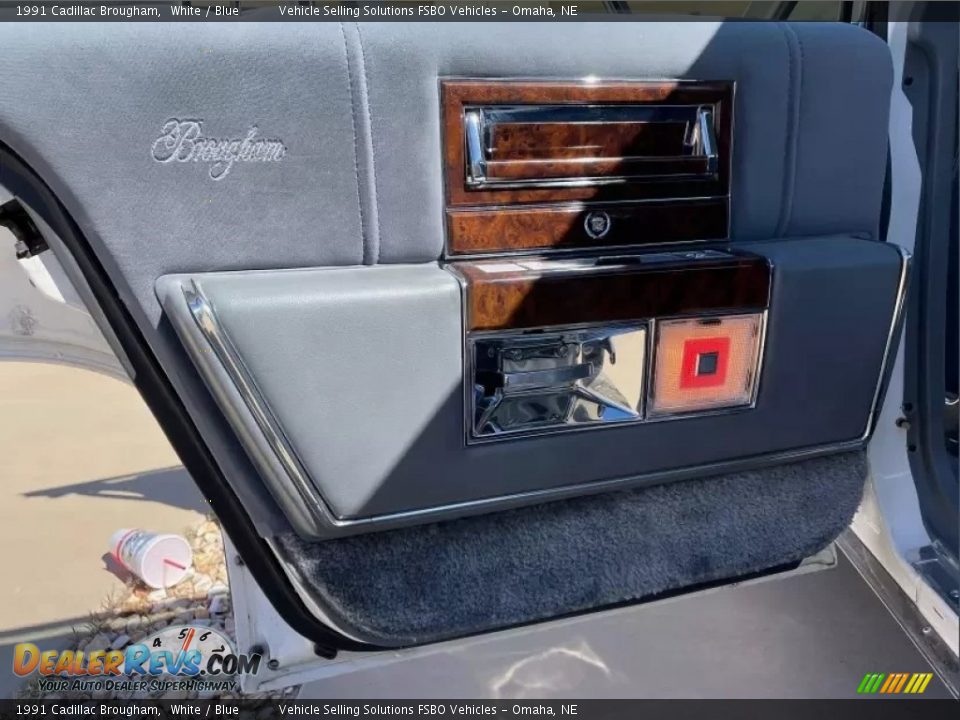 Door Panel of 1991 Cadillac Brougham  Photo #17