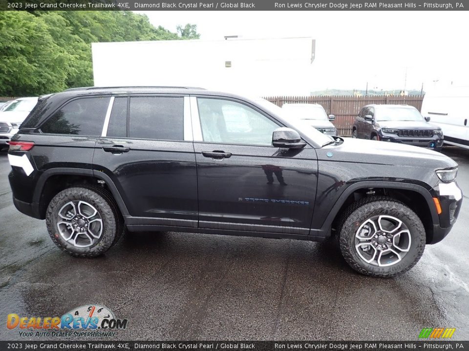 2023 Jeep Grand Cherokee Trailhawk 4XE Diamond Black Crystal Pearl / Global Black Photo #7