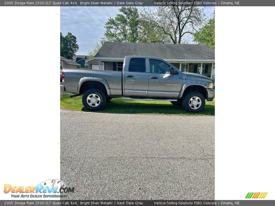 2005 Dodge Ram 2500 SLT Quad Cab 4x4 Bright Silver Metallic / Dark Slate Gray Photo #1