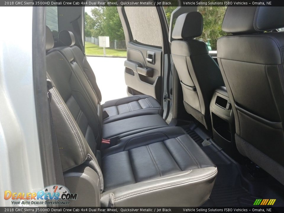2018 GMC Sierra 3500HD Denali Crew Cab 4x4 Dual Rear Wheel Quicksilver Metallic / Jet Black Photo #6