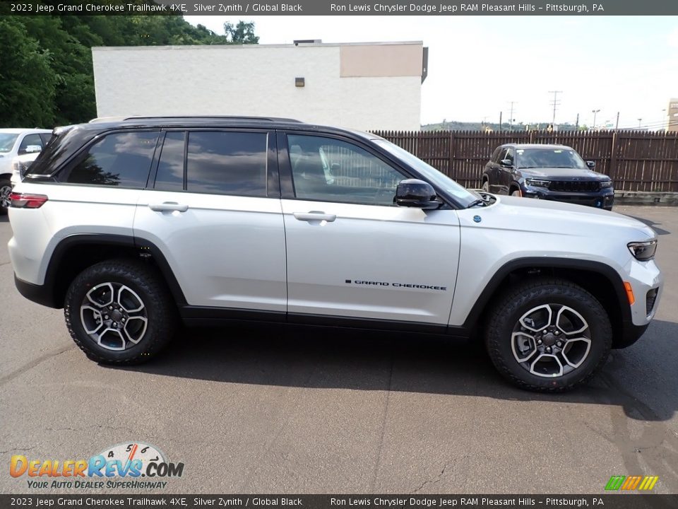 2023 Jeep Grand Cherokee Trailhawk 4XE Silver Zynith / Global Black Photo #7