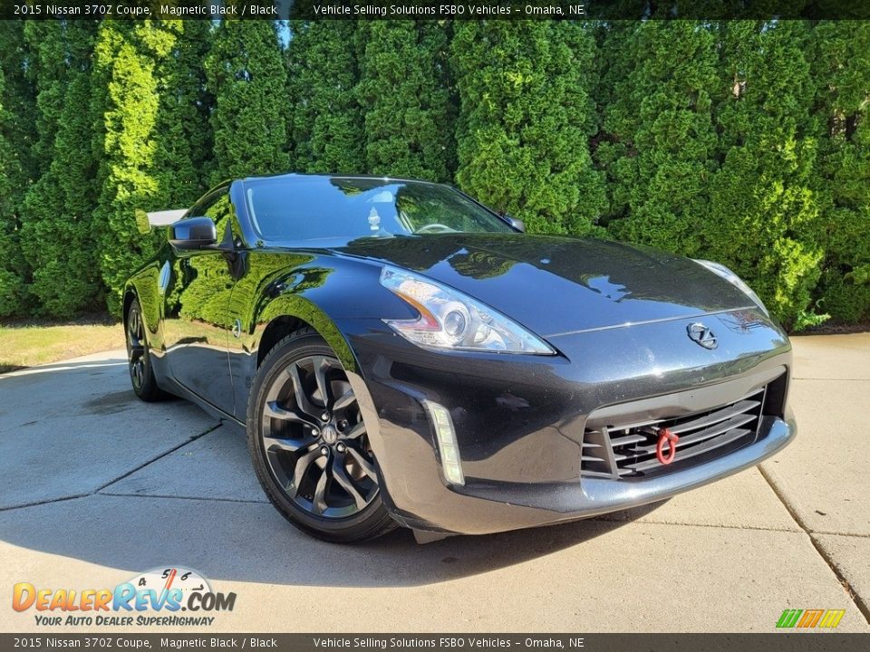 2015 Nissan 370Z Coupe Magnetic Black / Black Photo #3