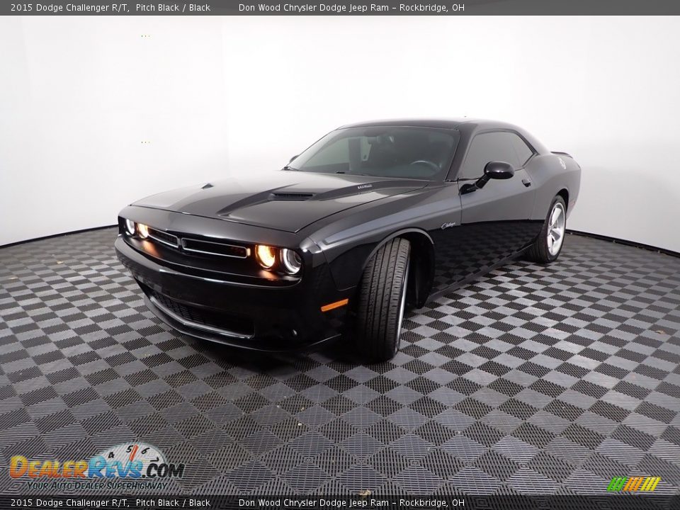 2015 Dodge Challenger R/T Pitch Black / Black Photo #6