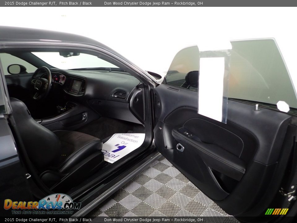 2015 Dodge Challenger R/T Pitch Black / Black Photo #23