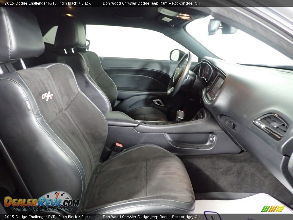2015 Dodge Challenger R/T Pitch Black / Black Photo #24