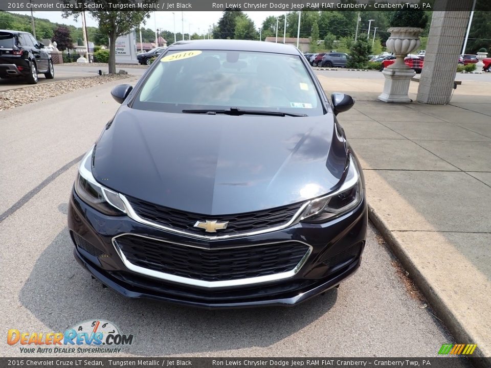 2016 Chevrolet Cruze LT Sedan Tungsten Metallic / Jet Black Photo #3