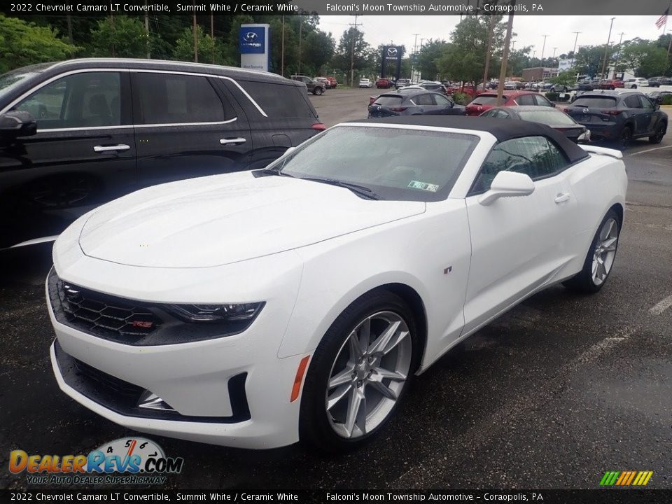 Front 3/4 View of 2022 Chevrolet Camaro LT Convertible Photo #1