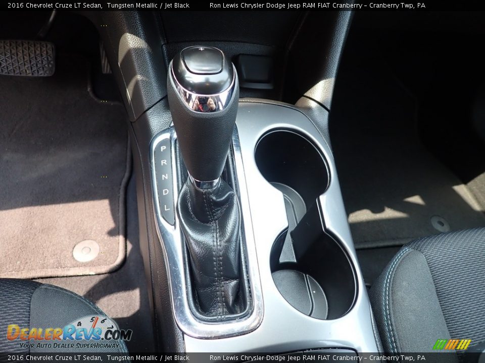 2016 Chevrolet Cruze LT Sedan Shifter Photo #19