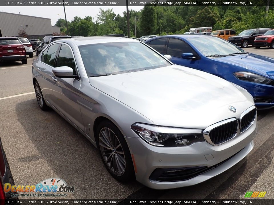 2017 BMW 5 Series 530i xDrive Sedan Glacier Silver Metallic / Black Photo #2