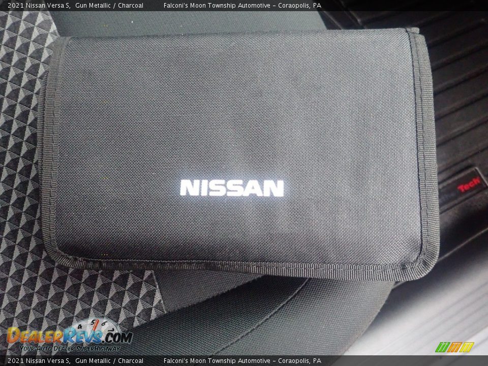 2021 Nissan Versa S Gun Metallic / Charcoal Photo #14