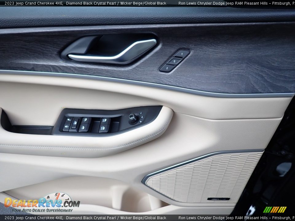 Door Panel of 2023 Jeep Grand Cherokee 4XE Photo #15