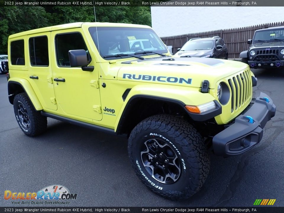 Front 3/4 View of 2023 Jeep Wrangler Unlimited Rubicon 4XE Hybrid Photo #8