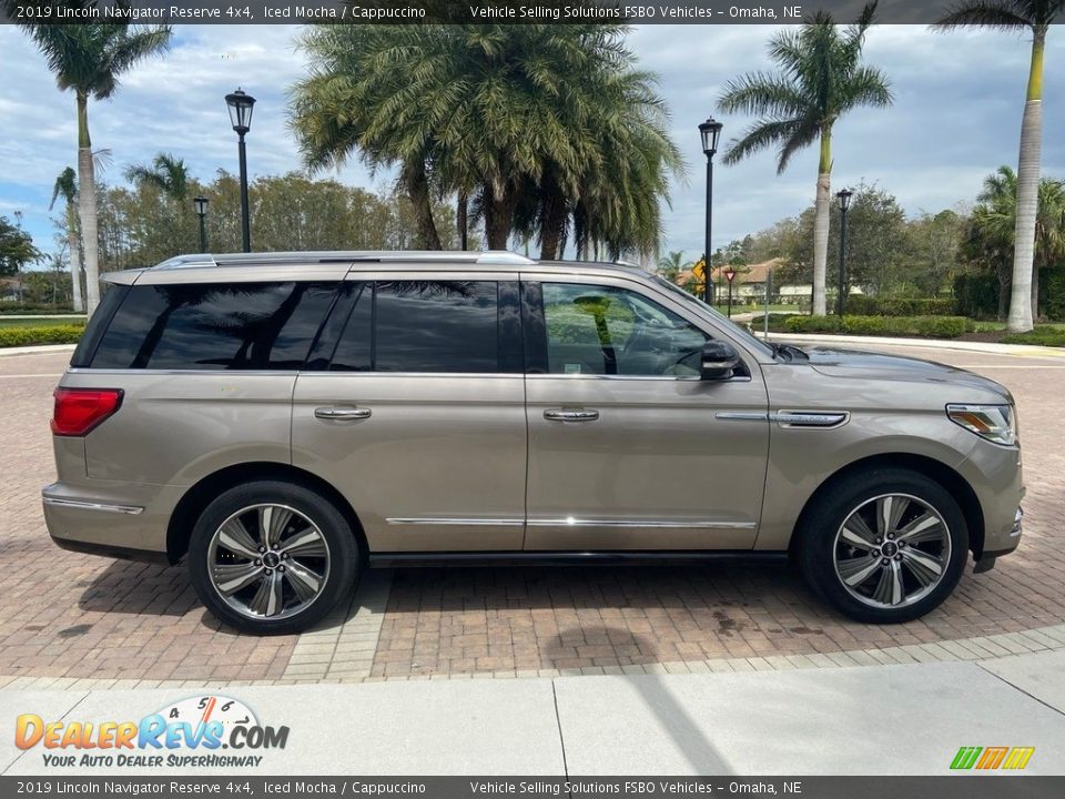 2019 Lincoln Navigator Reserve 4x4 Iced Mocha / Cappuccino Photo #2