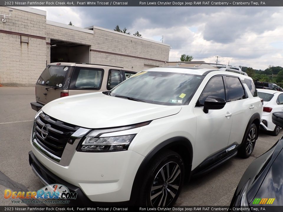 2023 Nissan Pathfinder Rock Creek 4x4 Pearl White Tricoat / Charcoal Photo #11