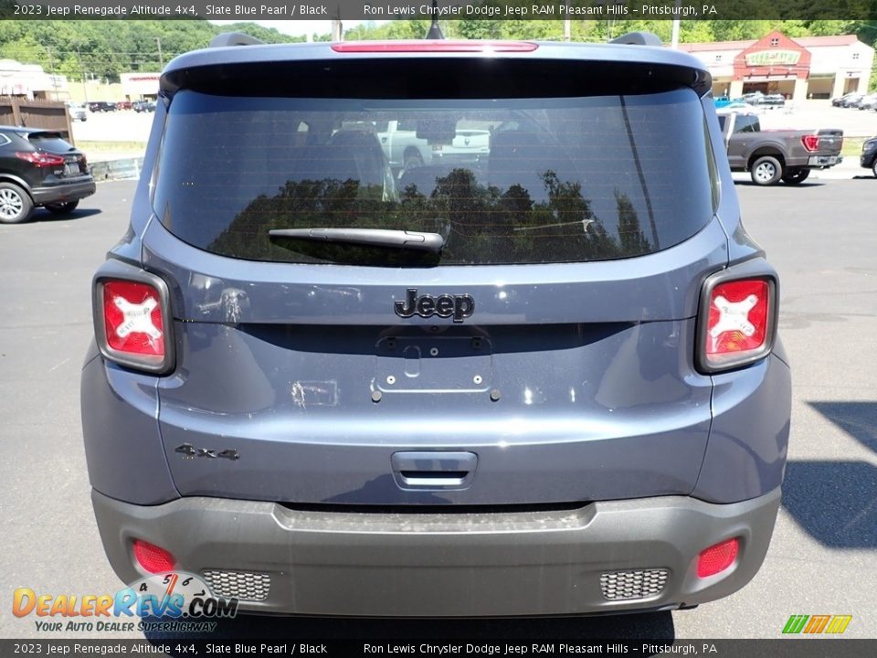 2023 Jeep Renegade Altitude 4x4 Slate Blue Pearl / Black Photo #4