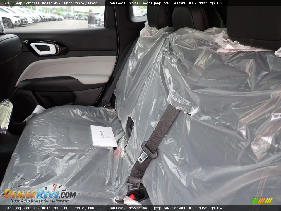 2023 Jeep Compass Limited 4x4 Bright White / Black Photo #12