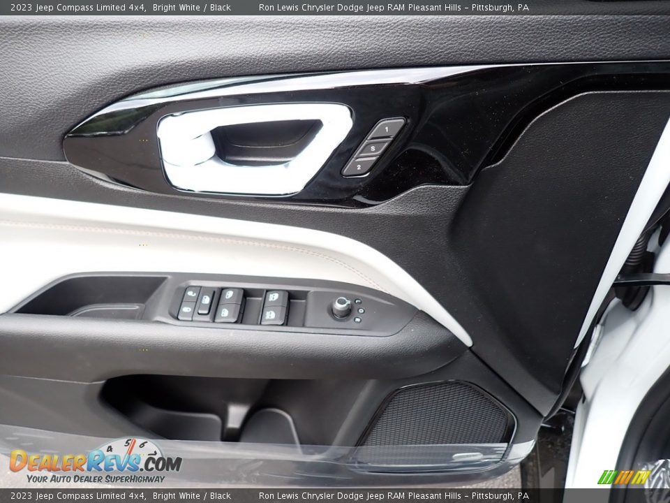 Door Panel of 2023 Jeep Compass Limited 4x4 Photo #15