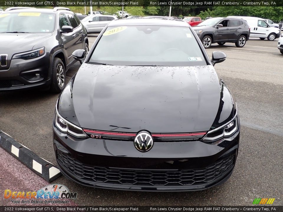 2022 Volkswagen Golf GTI S Deep Black Pearl / Titan Black/Scalepaper Plaid Photo #2
