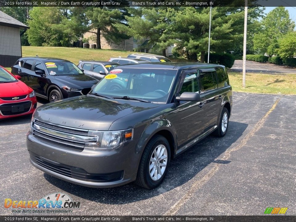 2019 Ford Flex SE Magnetic / Dark Earth Gray/Light Earth Gray Photo #2