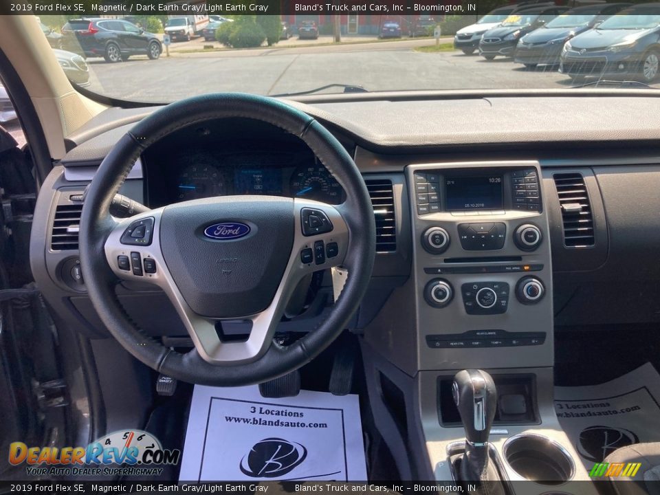 2019 Ford Flex SE Magnetic / Dark Earth Gray/Light Earth Gray Photo #25