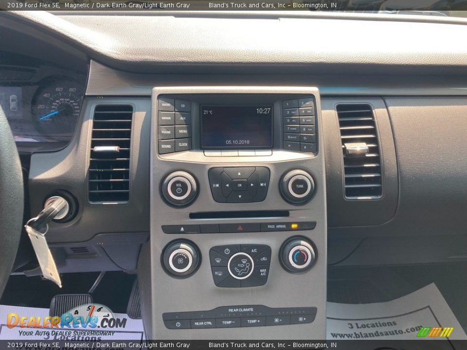 2019 Ford Flex SE Magnetic / Dark Earth Gray/Light Earth Gray Photo #31