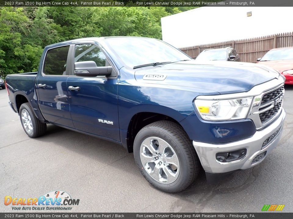 2023 Ram 1500 Big Horn Crew Cab 4x4 Patriot Blue Pearl / Black Photo #8