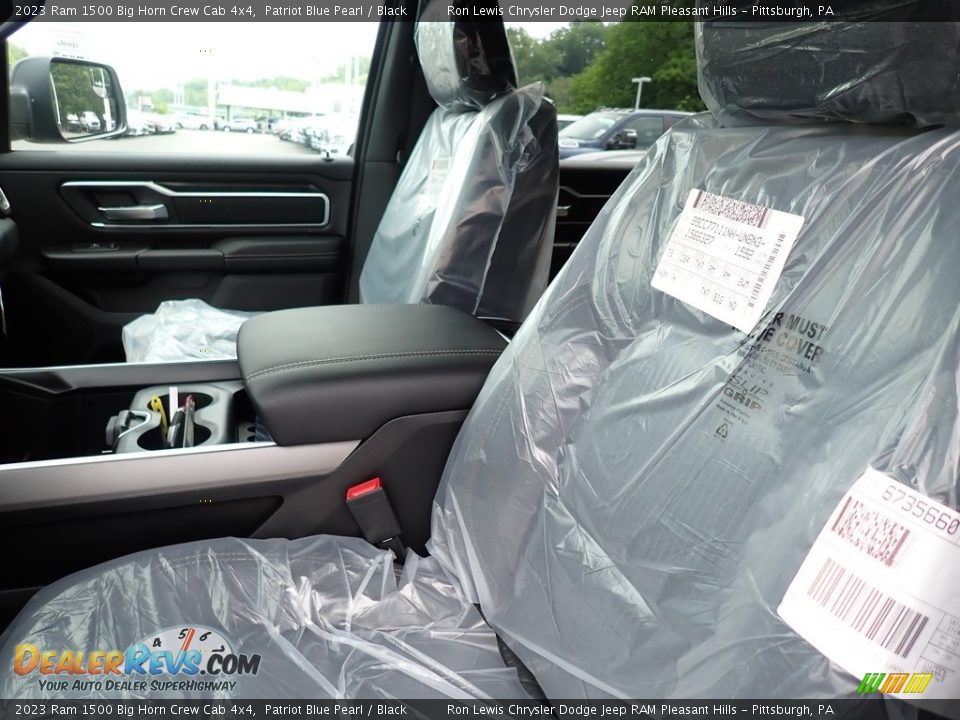 2023 Ram 1500 Big Horn Crew Cab 4x4 Patriot Blue Pearl / Black Photo #11