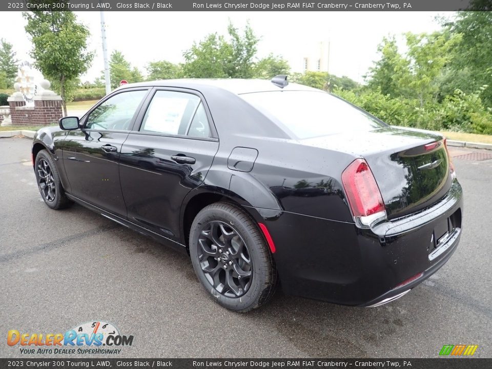 2023 Chrysler 300 Touring L AWD Gloss Black / Black Photo #3