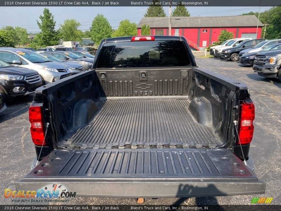 2016 Chevrolet Silverado 1500 LT Crew Cab 4x4 Black / Jet Black Photo #8