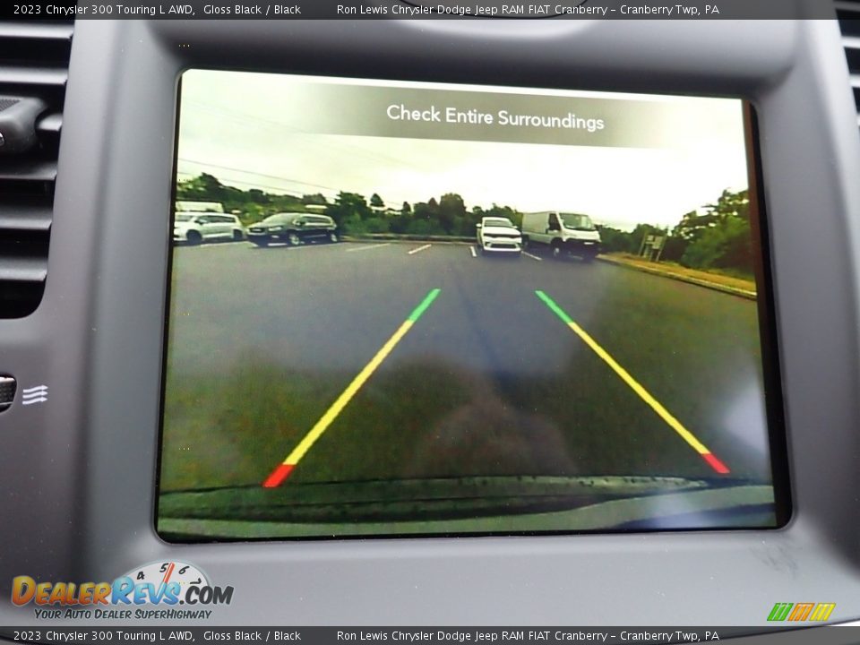 2023 Chrysler 300 Touring L AWD Gloss Black / Black Photo #18
