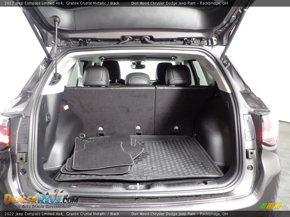 2022 Jeep Compass Limited 4x4 Granite Crystal Metallic / Black Photo #11