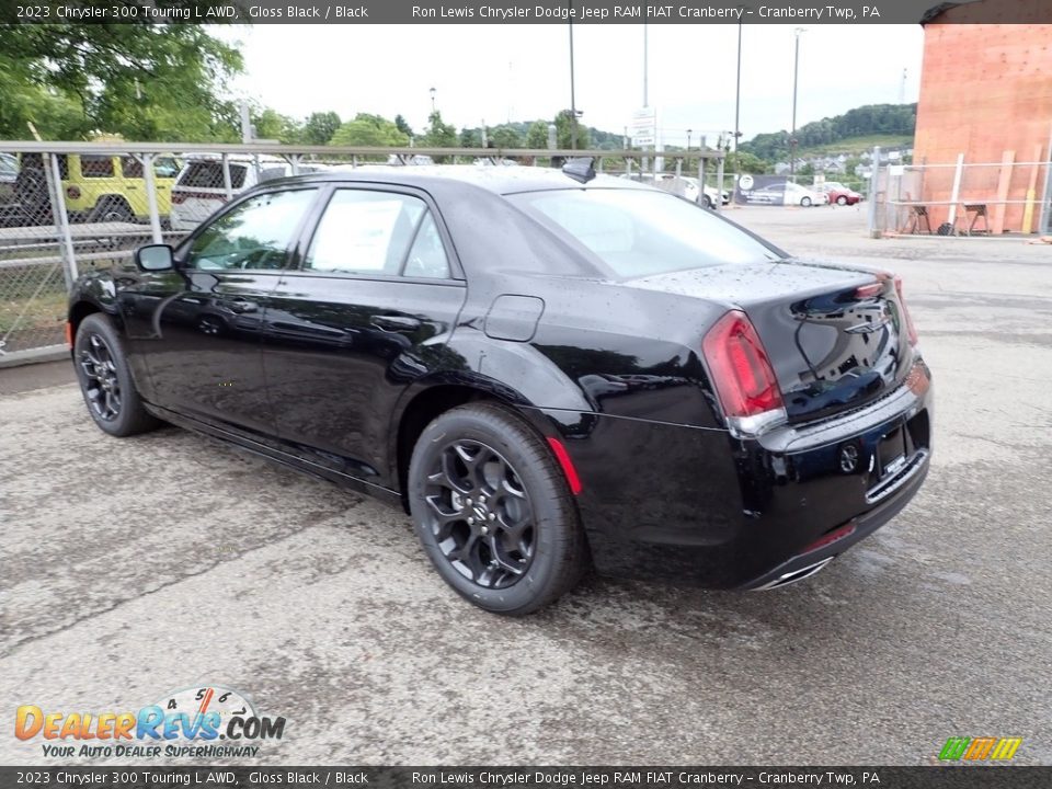 2023 Chrysler 300 Touring L AWD Gloss Black / Black Photo #3