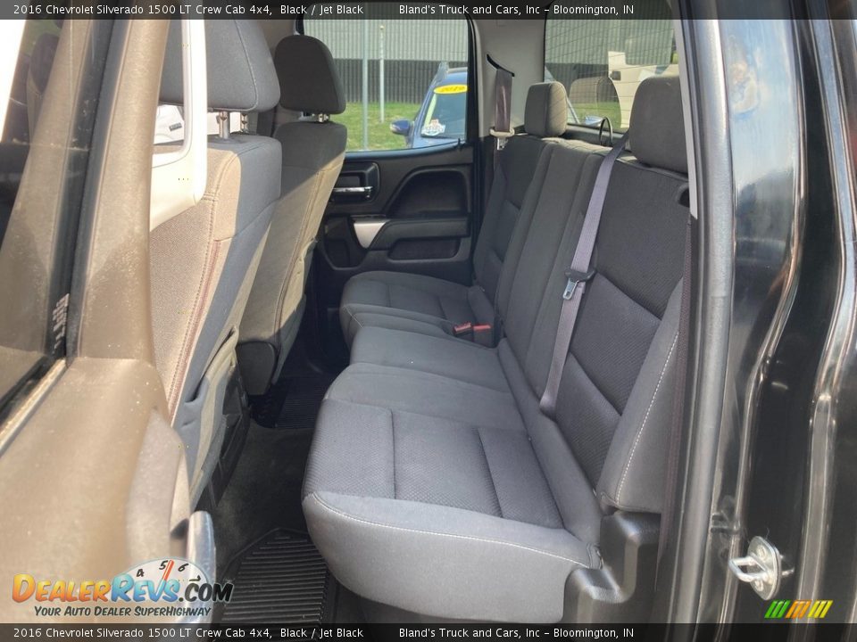 2016 Chevrolet Silverado 1500 LT Crew Cab 4x4 Black / Jet Black Photo #17