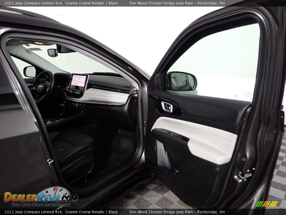 2022 Jeep Compass Limited 4x4 Granite Crystal Metallic / Black Photo #29