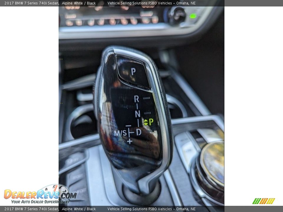 2017 BMW 7 Series 740i Sedan Shifter Photo #7