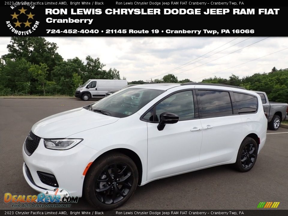 2023 Chrysler Pacifica Limited AWD Bright White / Black Photo #1