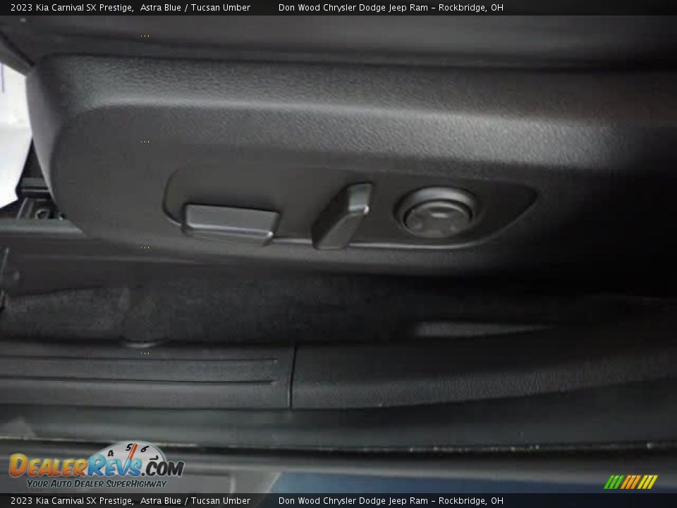 2023 Kia Carnival SX Prestige Astra Blue / Tucsan Umber Photo #17