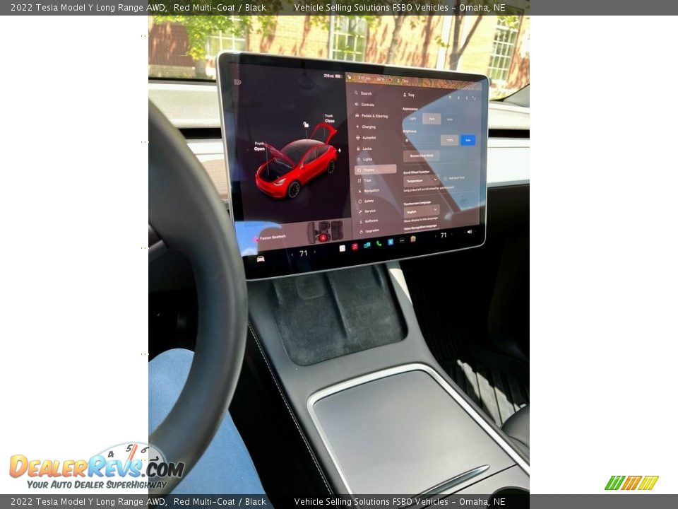 Controls of 2022 Tesla Model Y Long Range AWD Photo #5