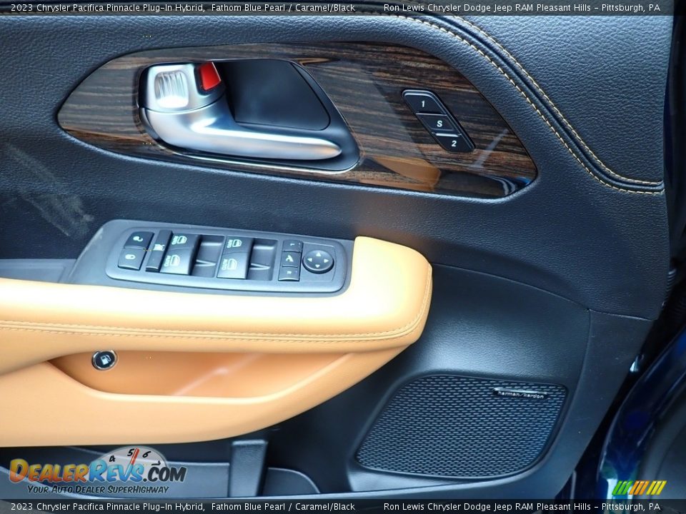 Door Panel of 2023 Chrysler Pacifica Pinnacle Plug-In Hybrid Photo #15