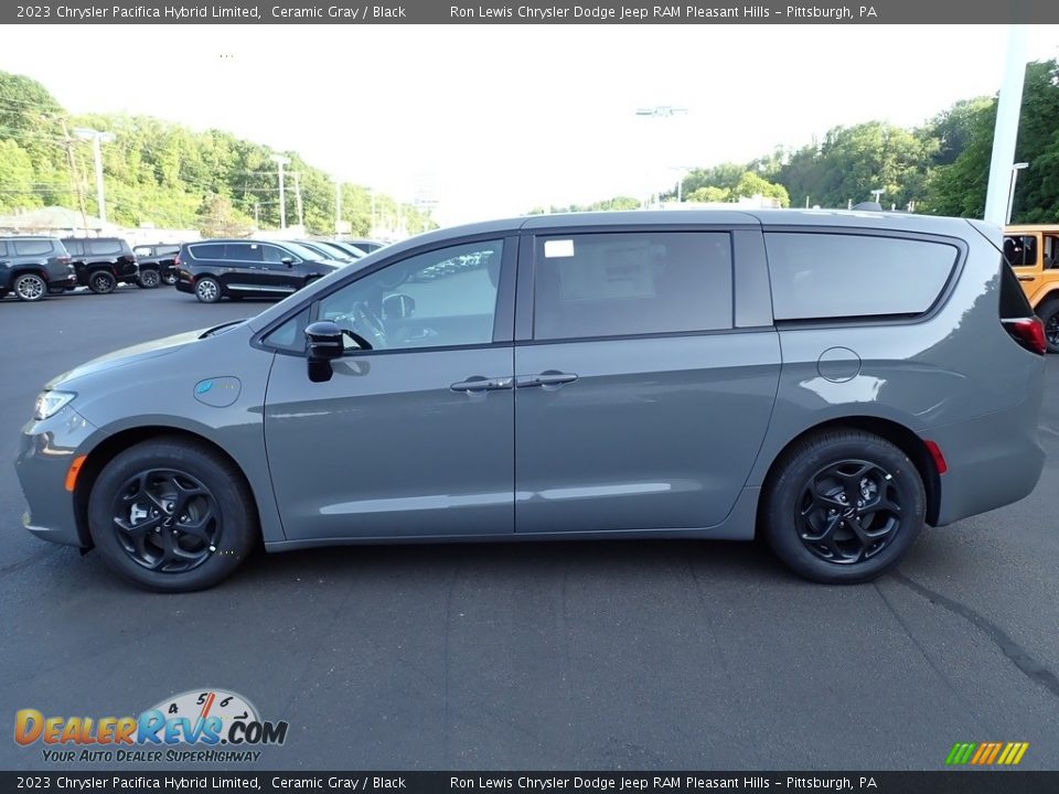 Ceramic Gray 2023 Chrysler Pacifica Hybrid Limited Photo #2