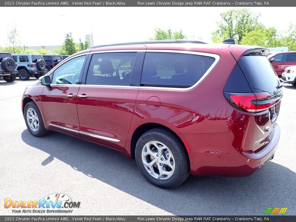 2023 Chrysler Pacifica Limited AWD Velvet Red Pearl / Black/Alloy Photo #3