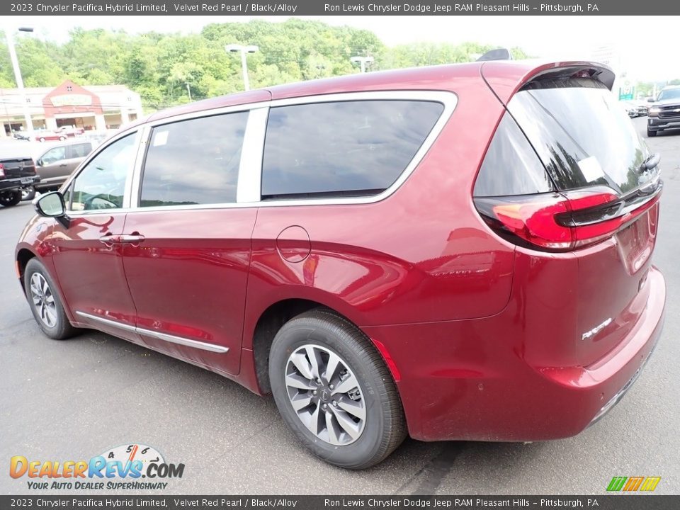 2023 Chrysler Pacifica Hybrid Limited Velvet Red Pearl / Black/Alloy Photo #3