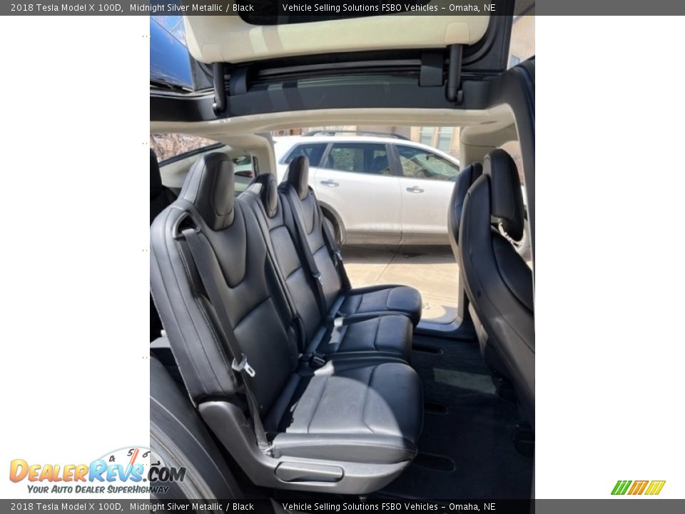 Rear Seat of 2018 Tesla Model X 100D Photo #8