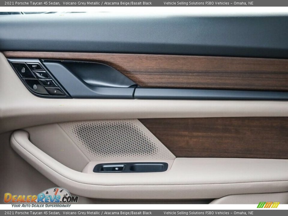 Door Panel of 2021 Porsche Taycan 4S Sedan Photo #6