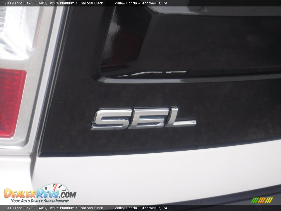 2019 Ford Flex SEL AWD Logo Photo #12