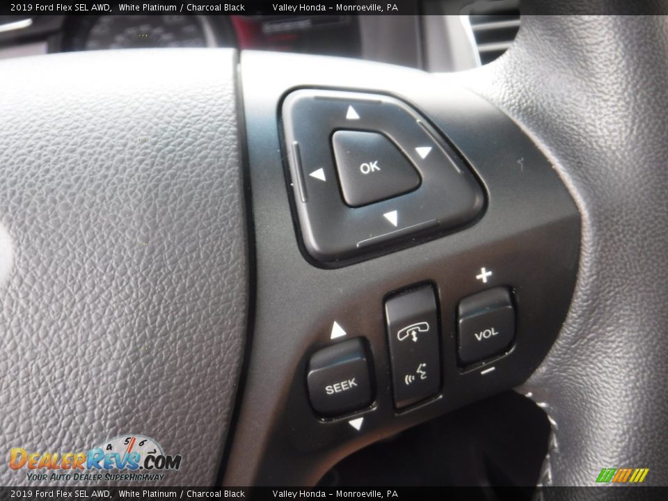 2019 Ford Flex SEL AWD Steering Wheel Photo #30
