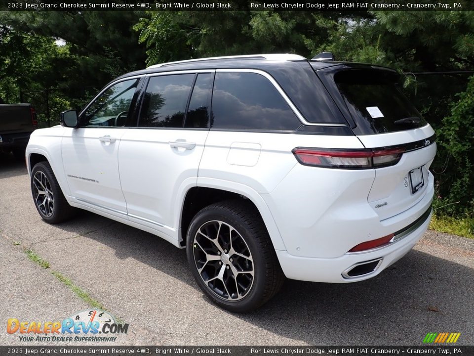 2023 Jeep Grand Cherokee Summit Reserve 4WD Bright White / Global Black Photo #3