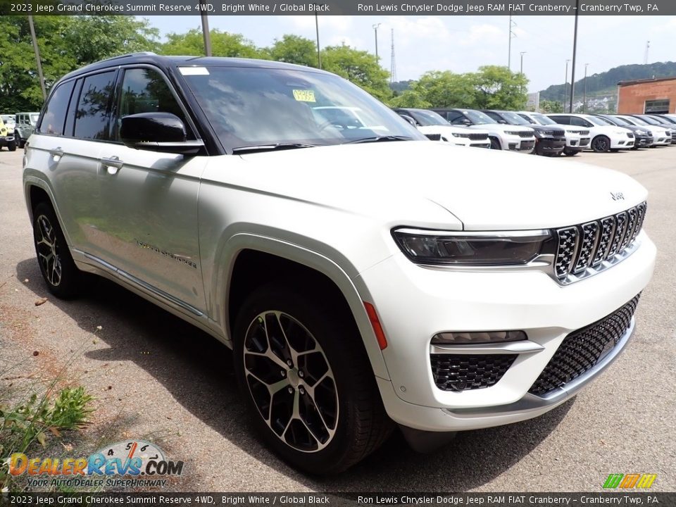 2023 Jeep Grand Cherokee Summit Reserve 4WD Bright White / Global Black Photo #6